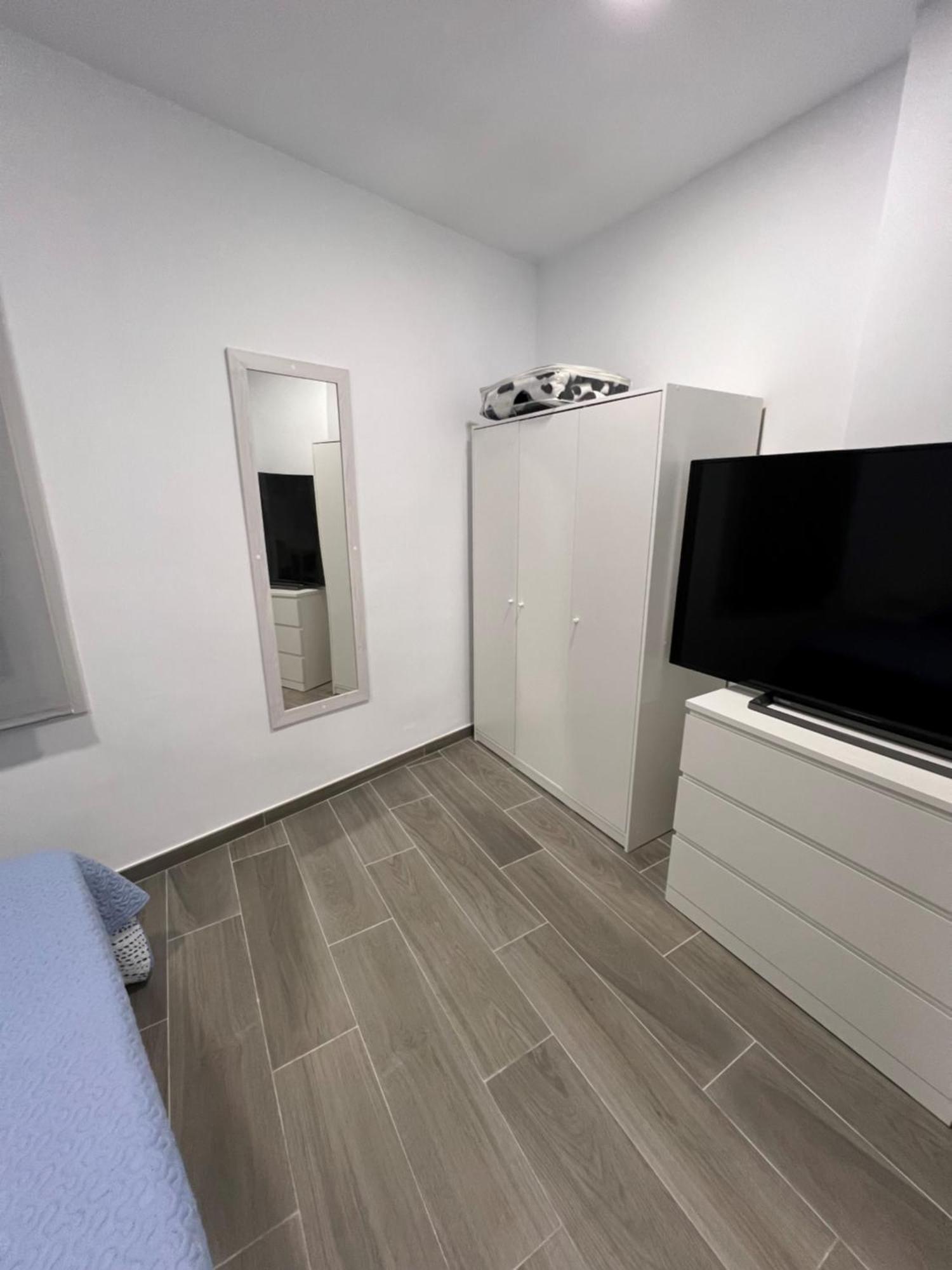Apartamentos Montalvo Metropolis A Торремолинос Экстерьер фото