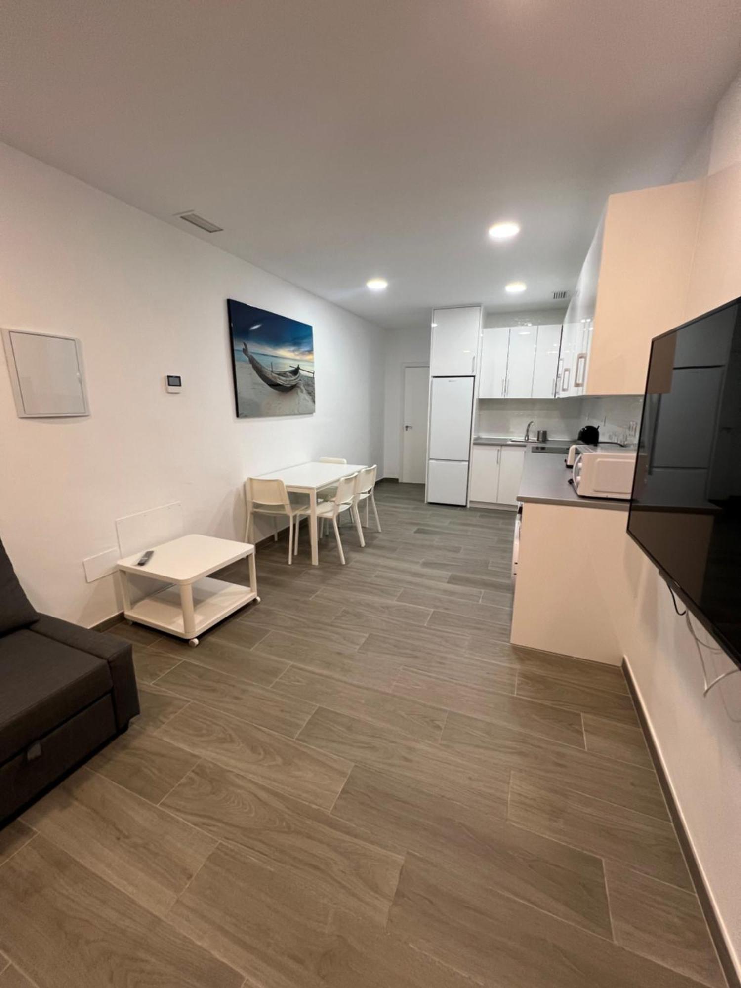 Apartamentos Montalvo Metropolis A Торремолинос Экстерьер фото